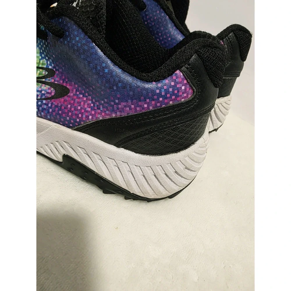 Boombah Women's Turf Shoes USA American Size 7.5 Snikers